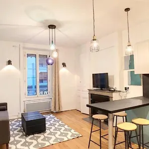  Appartement Le Jean Mace-charmant 2 Pers- Universites France